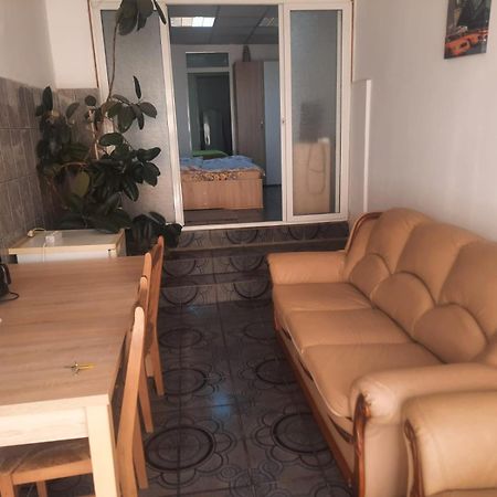 Garsoniera Del Dodo Apartamento Alba Iulia Exterior foto